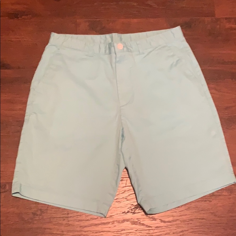 Calvin Klein flat front shorts. Minty green color.